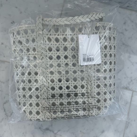 NWT Bembien small Jolene tote bag woven plastic purse white pearl - Picture 4 of 6